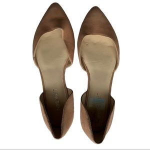 Nine West pointed toe nude flats size 6